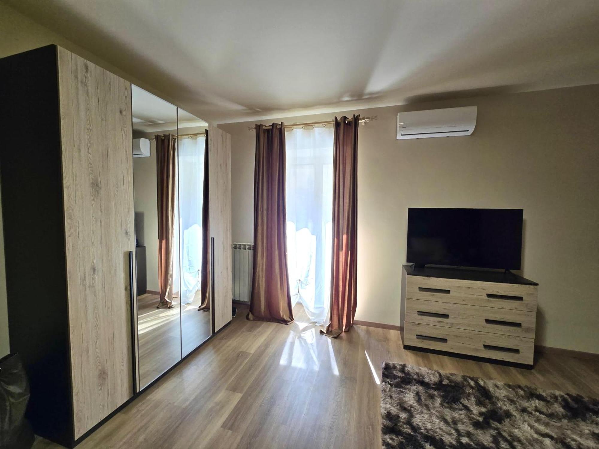 Casa Vacanze Oikia - Room Girasole نابولي المظهر الخارجي الصورة
